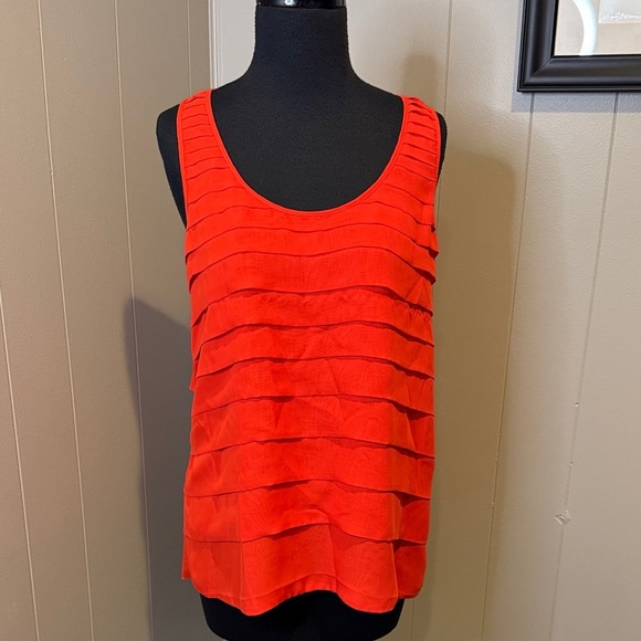 Z Central Park West Women’s Medium Vibrant Red Layered Tank Top - Picture 1 of 6